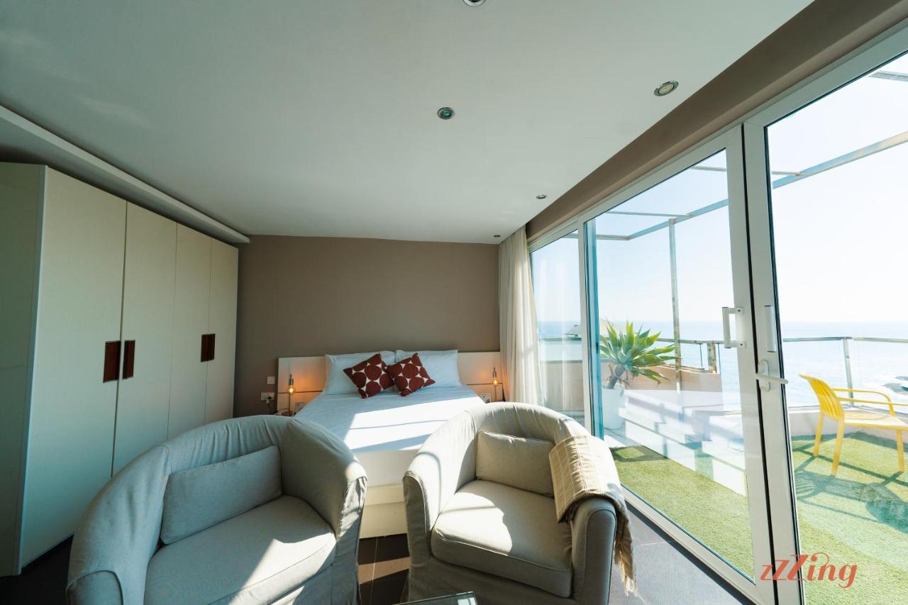 Gorgeous Seaviews From A Stunning Sliema Studio Экстерьер фото